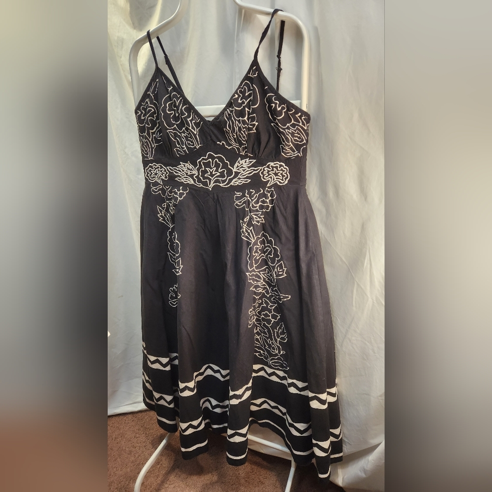 MAGIC DRESS